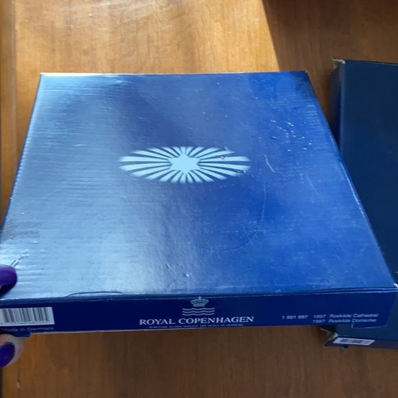 Roskilde Cathedral 1997 Royal Copenhagen Christmas series A20 - Picture 6 of 8